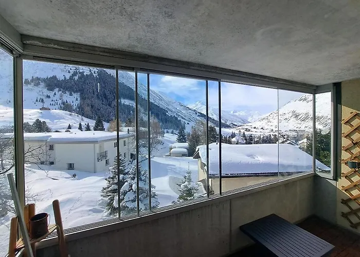 Top Modernes Apartment Im Herzen Von Andermatt Balkon & Bergblick