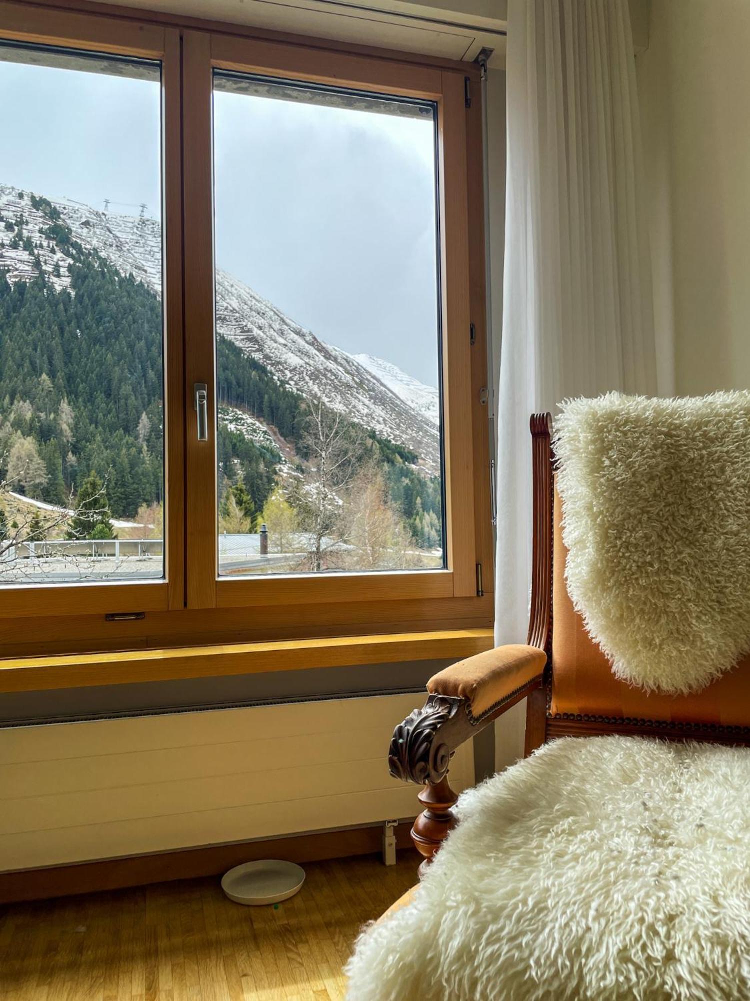 Modernes Im Herzen Von Balkon & Bergblick Appartement