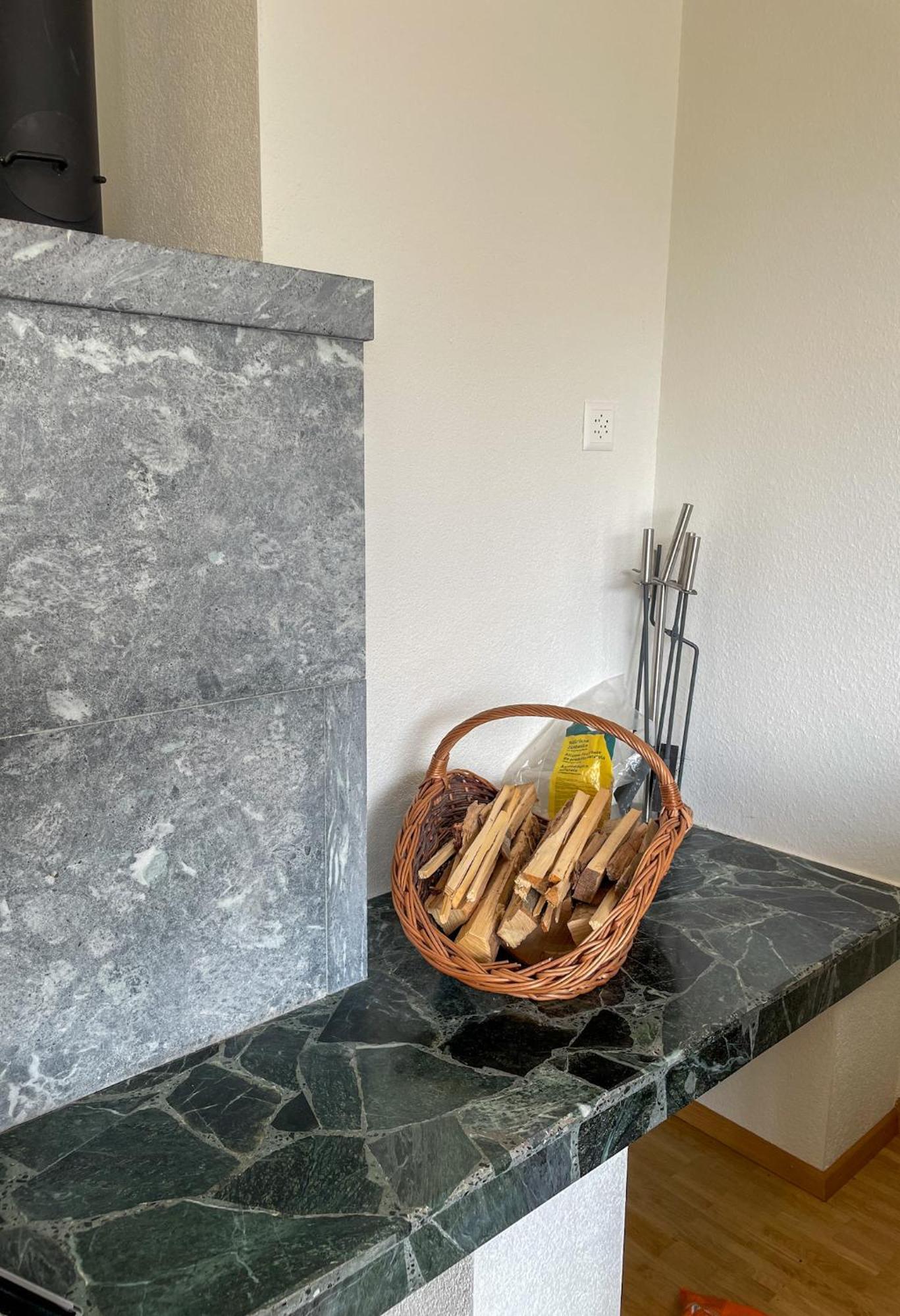 Modernes Im Herzen Von Balkon & Bergblick